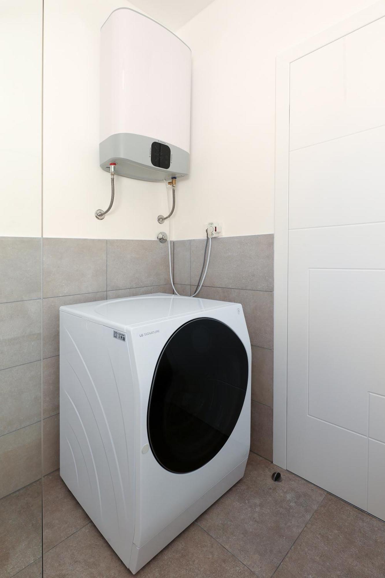 Opric Apartment Anni-Free Parking&Evcharger-24H Self Check-In מראה חיצוני תמונה